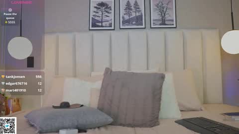 Ana online show from October 24, 2:45 am