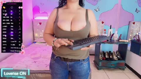  Sammy  online show from April 4, 11:01 pm