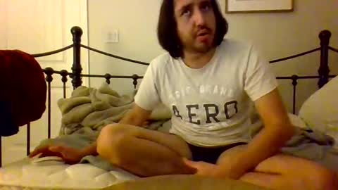 crazy runt online show from October 23, 2:46 am