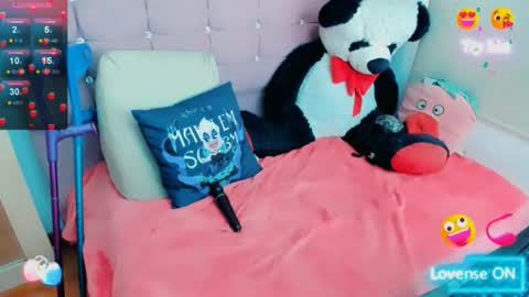 Snapshot of samy_huber chatting on October 7, 7:43 pm SAMY HUBER online show from October 7, 7:43 pm