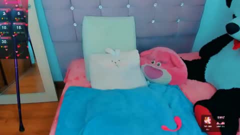Snapshot of samy_huber chatting on February 17, 7:01 pm SAMY HUBER online show from February 17, 7:01 pm