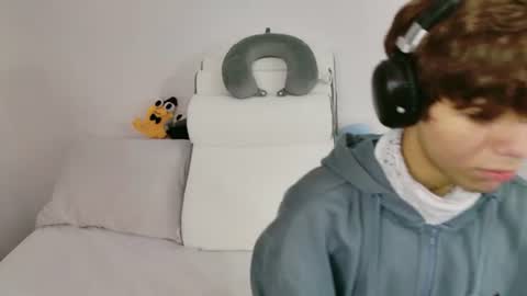 Sammy online show from July 16, 3:10 am