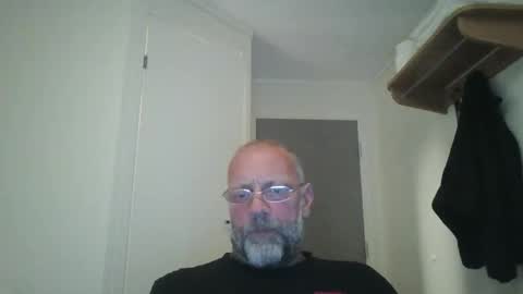 sandnesrune523 online show from September 23, 5:41 pm