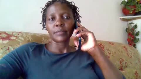 sandra online show from April 17, 1:02 pm