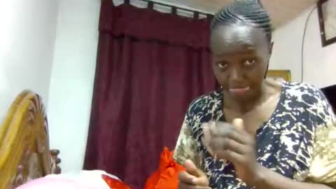 sandra online show from February 22, 4:31 pm