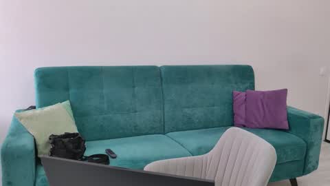 sandra prafer online show from March 5, 7:28 am