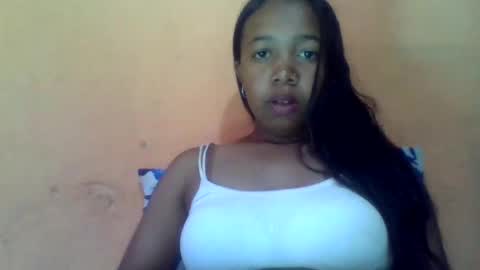 sandriana26 online show from March 27, 8:26 am