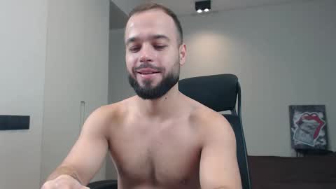 DeAlex online show from November 28, 9:38 am