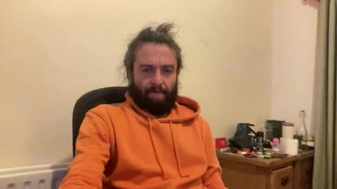 Sandro Andersom online show from June 7, 9:31 pm