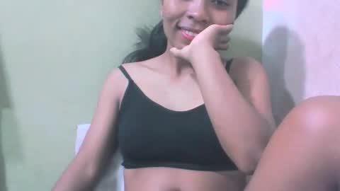 sandy735579 online show from April 18, 7:58 pm