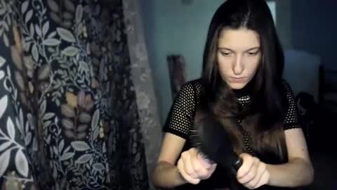 Sandy online show from March 3, 8:00 pm