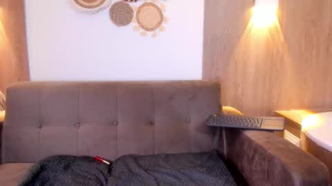 Sofia online show from November 7, 4:04 am