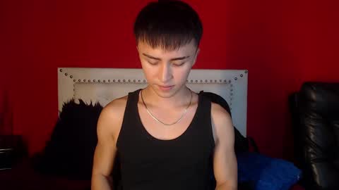 santi_fabulous online show from March 5, 2:25 am