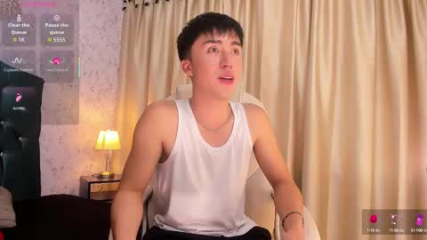 santi_fabulous online show from September 30, 10:09 pm