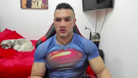 santi_pastori online show from October 14, 6:33 pm