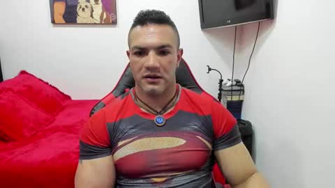 santi_pastori online show from October 15, 7:04 pm