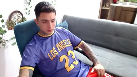 santi_ss online show from March 30, 12:12 am