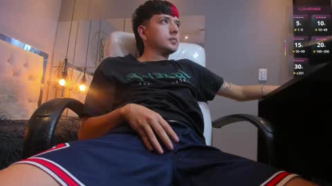 SANTIAGO  online show from March 27, 12:16 am