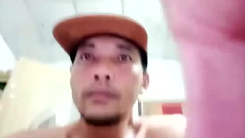 santichai561323 online show from February 28, 10:30 am