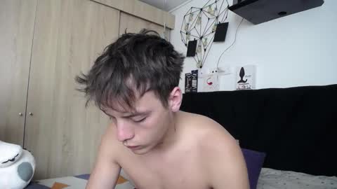 Snapshot of santii_rose chatting on September 13, 5:04 pm Santii online show from September 13, 5:04 pm