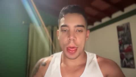 santoxxxkinney online show from January 18, 11:47 pm