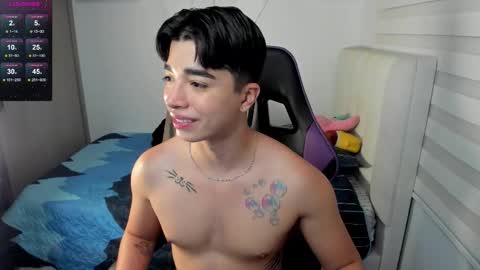 Mr. Santiago online show from October 23, 1:45 pm