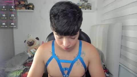 Mr. Santiago online show from April 18, 1:46 pm