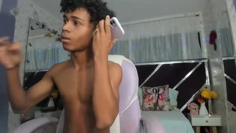 santy online show from March 21, 11:59 am