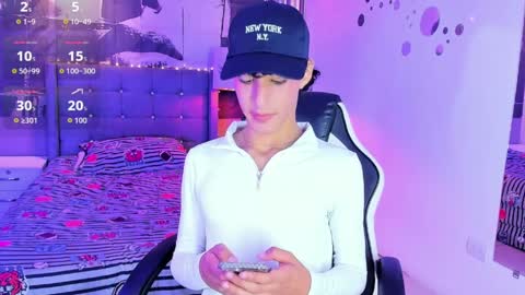 SANTY online show from April 1, 1:52 pm