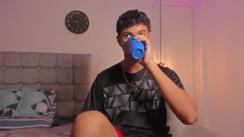 santy_stump online show from November 5, 9:28 pm