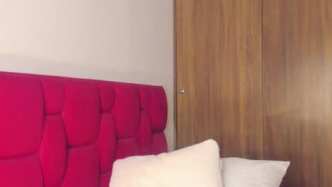 Sara online show from February 13, 2:09 pm