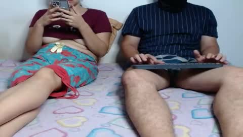 Sara and Simon online show from March 22, 10:08 am