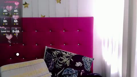 Sara  online show from November 20, 2:47 pm