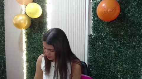 Sara online show from February 7, 12:19 pm