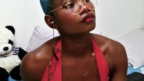 Sara  online show from March 17, 2:55 pm