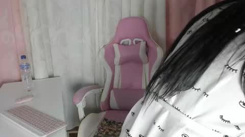 Sara online show from November 27, 5:31 pm