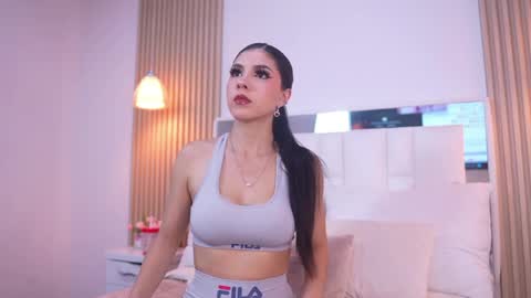 Sara online show from June 2, 8:11 pm