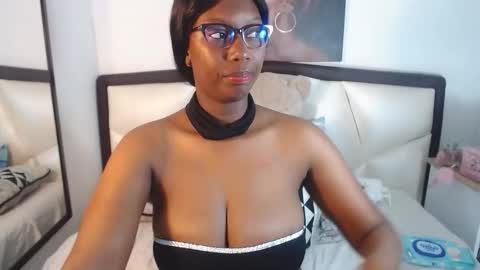 S A R A online show from May 2, 11:49 am