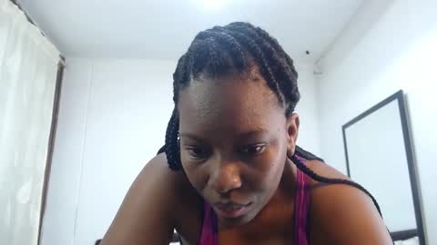 S A R A online show from April 18, 11:34 am