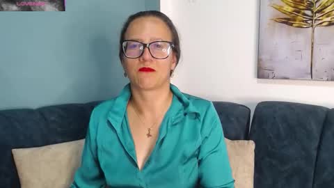 Sara   online show from February 26, 9:18 pm