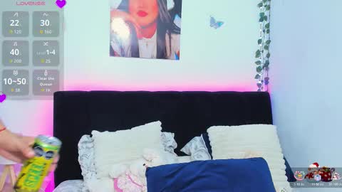 Sara Mendez online show from February 14, 1:52 am