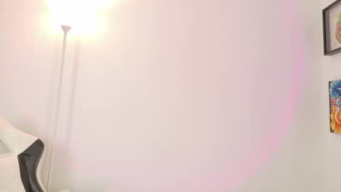 Sara online show from April 10, 2:44 pm