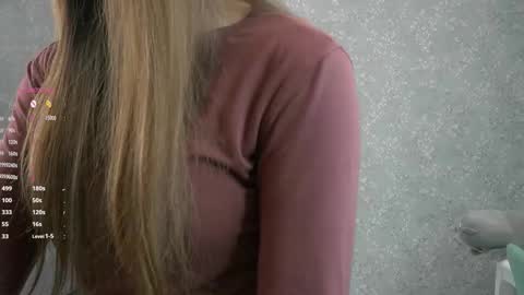 Im Sara  online show from October 29, 7:25 pm