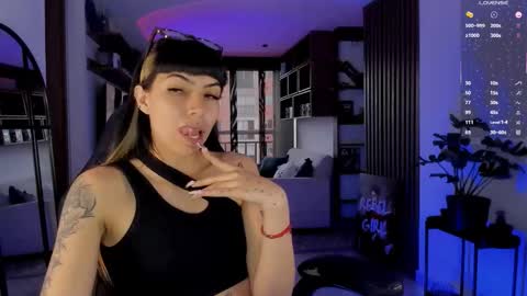 Sara online show from February 10, 8:56 pm