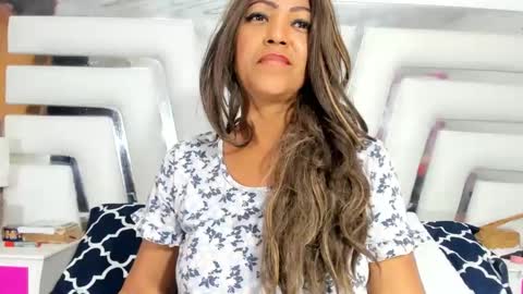 Sara online show from March 10, 4:14 pm