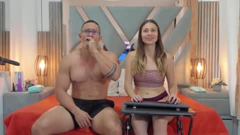 saraANDyoni online show from January 17, 12:52 pm