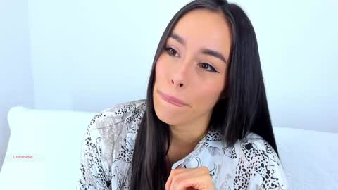 Snapshot of saraarchbould chatting on February 6, 5:30 pm Sara online show from February 6, 5:30 pm