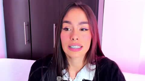 Snapshot of saraarchbould chatting on February 21, 4:48 pm Sara online show from February 21, 4:48 pm