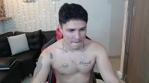 saraclub online show from March 28, 11:28 pm