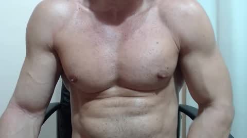 saradorj92 online show from February 13, 6:50 am